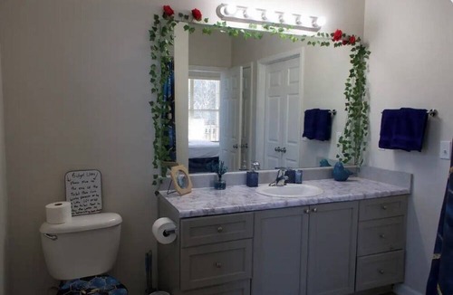 Church Street Apartment | A Touch Of Romance near Atlanta Airport