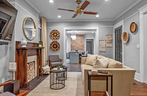 Westview House | The Restored BnB 6 Bedroom 4 Bathroom on Beltline, 3mi to Mercedes-Benz stadium.