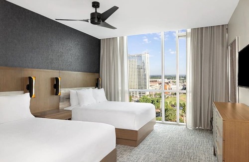 Fairlie-Poplar Historic District Condo | 2BD/Atlanta - Downtown w/Rooftop Pool and Pool Bar!