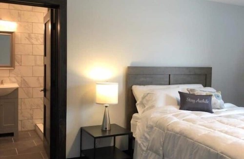 North Muskegon Apartment | The Queen of Adventure Near Downtown Muskegon