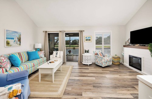 St. Simons Island Condo | On the Sea Palms golf course and lagoon.
