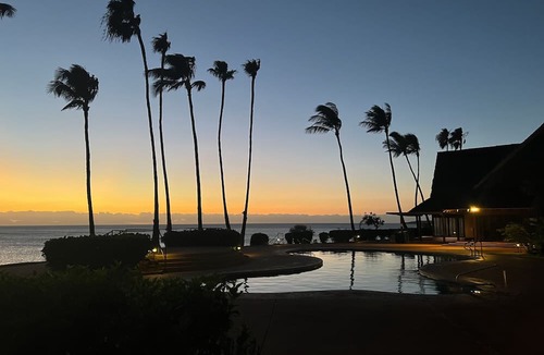 Maunaloa Apartment | Luxurious Ocean View- Ground Floor/WIFI/Lanai/King Bed/Kitchen