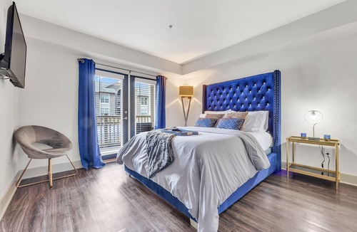 Cumberland Apartment | Golden Suite byTruist Park | Ideal For Long Stay