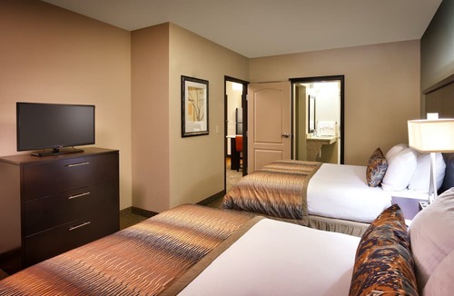 Midvale Condo | Relaxing Retreat! 1 Bedroom Suite with Access to a Heated Pool & Hot Tub | Free Breakfast Buffet
