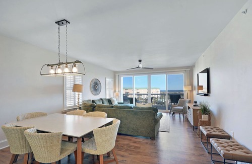 Saint Simons Island Condo | St. Simons Grand 307 - Panoramic Oceanfront Resort