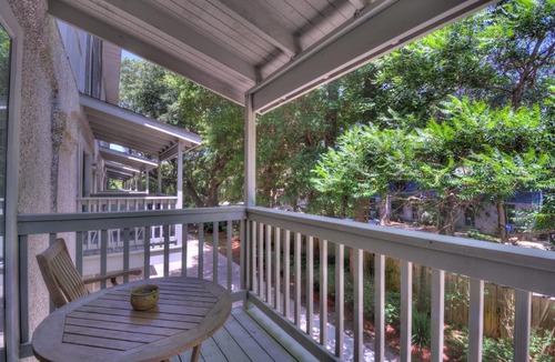 Demere Park Condo | Private Elevator 5 Balconies Pool St. Simons Rental