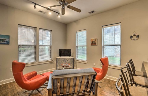 River District Condo | Your 2BD Wilmington Spring Break Retreat!