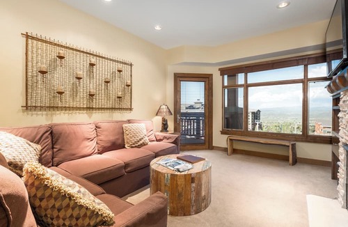 Park City Condo | Comfortably Furnished Condo w Canyons Village View Save 20% on 7+ Nights!