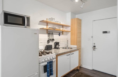 Ardmore Apartment | (CCC) World Cup Atlanta Studio Transit-Friendly Location