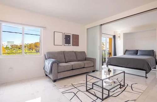 South Pointe Condo | BEACHFRONT 2 Bed 2 Bath Luxury Condo in South of Fifth Neighborhood