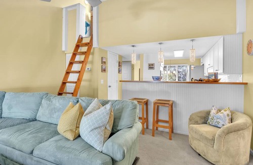 Bald Head Island Condo | BHI Retreat in Royal James - Club Access - Community Pool - Golf Carts Included
