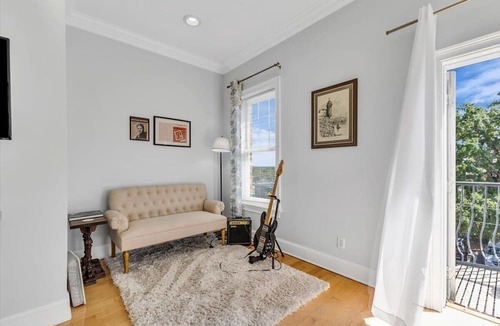 Darien Apartment | Close to River, In downtown, coffee shop on lower level of building, close to food walking distance