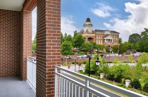 Duluth Hotel | Courtyard by Marriott Atlanta Duluth Downtown