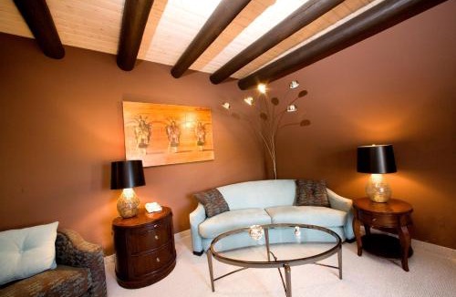 Nambe Pueblo Hotel | Homewood Suites by Hilton Santa Fe-North