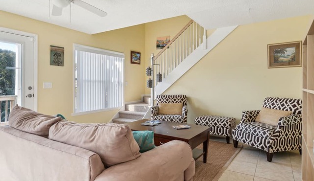 Walk to Beach Private Deck Family Fun
