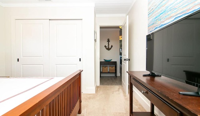Breathtaking Ocean Front Condo at Caswell Beach. Norah Patrick's Hideaway