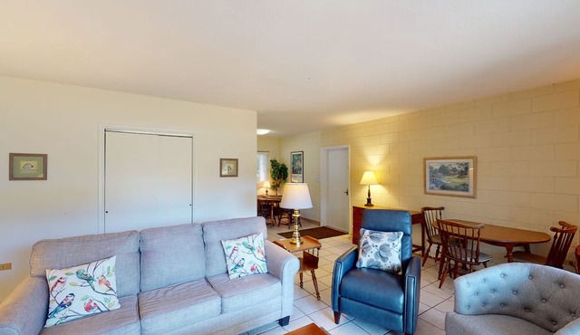 Atlantic Breeze #3 2 bedrooms, 1 bathroom