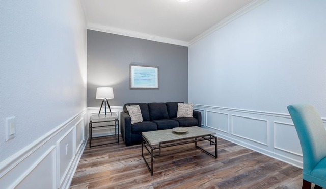 Luxurious Condo At Vista Cay Resort Sleeps 8 Next To Convention Center