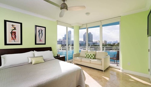Incredible Ocean Views! Luxury 2BD in Heart of South Beach & Steps to the Sand!