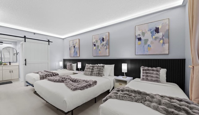 Apartment near epic universal