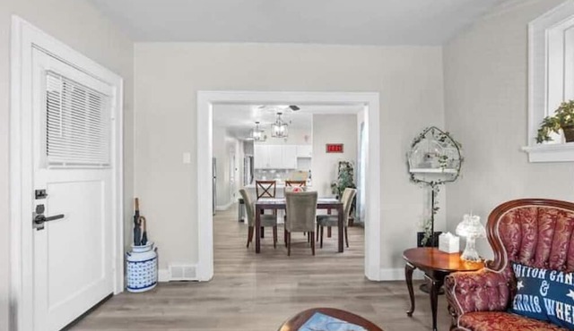 Stay, Work & Play, 2bd w/office near Downtown St Louis
