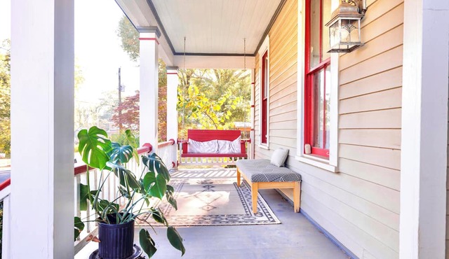 Private Studio Retreat - Perfect for Long Stays & Remote Work